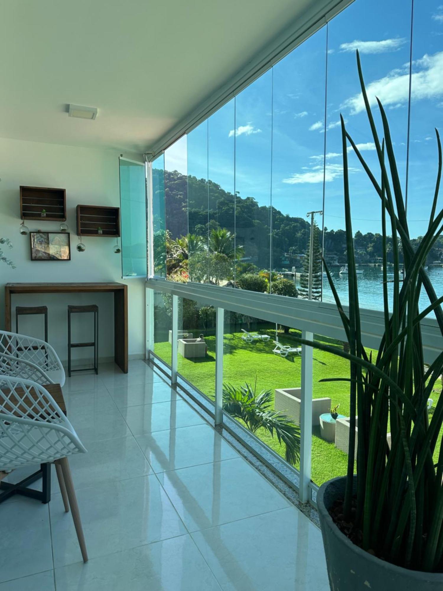 Praia Grande, Angra Dos Reis Luaran gambar